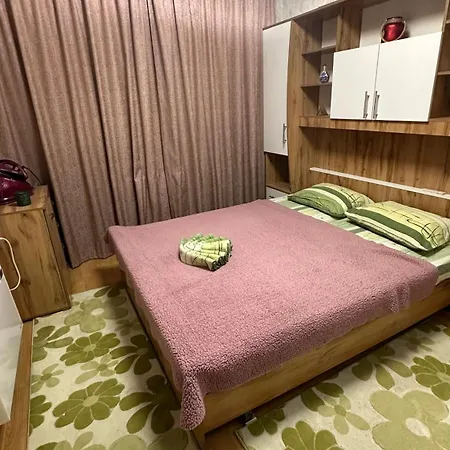 Apartamento Tsveten Kv